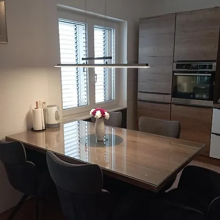 Apartman Family Time Split